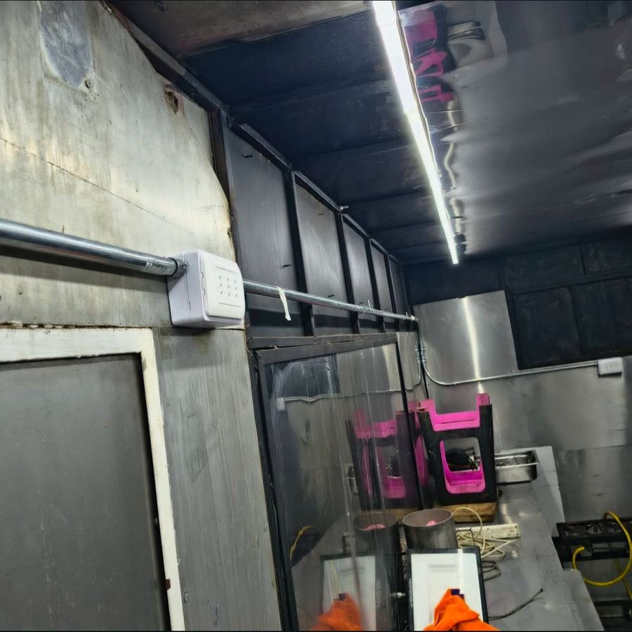 Instalación eléctrica en furgón habilitado